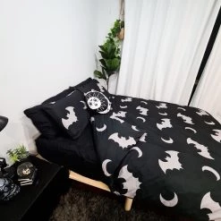 New 🤩 HELLS BLANKETS Bats Creature Of The Night | KING QUILT SET* 🤩 -Halloween Sales 20210708 185652 a0a5ae47 67ee 4f78 8a18 2faf0f5956bb 700x700