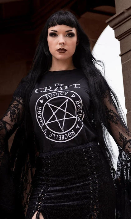 Flash Sale 😀 BESERK X THE CRAFT 🧛 Halloween The Craft: Hey Ho Let's Hex | UNISEX T-SHIRT 🌟 4 Flash Sale 😀 BESERK X THE CRAFT 🧛 Halloween The Craft: Hey Ho Let's Hex | UNISEX T-SHIRT 🌟 - Image 2