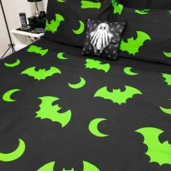 Promo 💯 HELLS BLANKETS Bats Creature Of The Night [Toxic] | SUPER KING QUILT SET** 💯 -Halloween Sales Hells Blankets Creatureofthenight 02 731783ec 0aef 4861 847a 5363a64974be 700x700