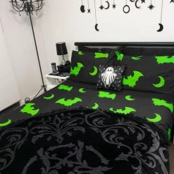 Discount 🎁 HELLS BLANKETS Bats Creature Of The Night [Toxic] | KING QUILT SET* ✔️ -Halloween Sales Hells Blankets Creatureofthenight 04 f1f02d5d b2c8 42c2 8cce 528b1d083551 700x700