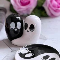 Buy 🧨 KILLSTAR Ghosts Spooky | SALT & PEPPER SHAKERS ⭐