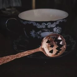 Deals 🧨 LIVELY GHOSTS Gothic Homewares Haunted Hallows [Rose Gold] | TEA SPOON 👍 -Halloween Sales lively ghosts haunted hallows rose gold tea spoon set 2 7bb48f21 49ff 4335 a2fb ad4df283471e 700x700