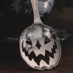 Outlet 🌟 LIVELY GHOSTS Gothic Homewares Haunted Hallows [Silver] | TEA SPOON` ✨ -Halloween Sales lively ghosts haunted hallows silver tea spoon set 2 0ef7aae5 dcbc 472d ab5c 3fc3b476ee0f 700x700