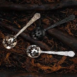Deals 🧨 LIVELY GHOSTS Gothic Homewares Haunted Hallows [Rose Gold] | TEA SPOON 👍 -Halloween Sales lively ghosts haunted hallows tea spoon set 2 f6428419 98ca 411b b6fc 128201462eaf 700x700