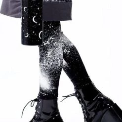 Best reviews of 👍 ROGUE AND WOLF The Nightmare Before 🎁 Christmas Moonlight [900ml] | INSULATED BOTTLE" 😉 -Halloween Sales rogue and wolf moonlight 900ml insulated bottle 8 acbe3e86 8e77 41ab 95ba f895756ca87f 700x700