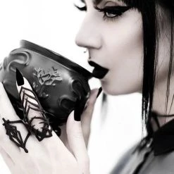 Flash Sale 😉 ROGUE AND WOLF Gothic Homewares Witch Cauldron | MUG" 👍 -Halloween Sales rogue and wolf witch cauldron mug 4 700x700