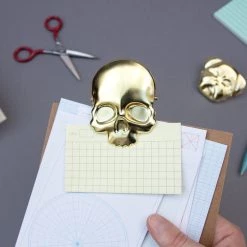 Coupon 🛒 SUCK UK Gothic Homewares Skull | CLIP 🔔 -Halloween Sales suck uk skull clip 3 b7ef511e 0ff1 4fad b785 0dd169bf68e1 700x700
