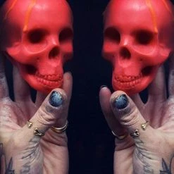 Discount 👍 THE BLACKENED TEETH Gothic Homewares Skull [Cherry] | SCENTED CANDLE` 🎉